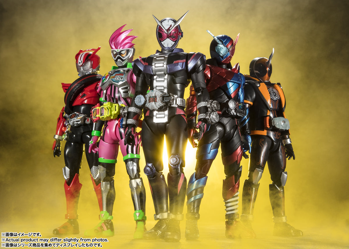 Kamen Rider Build Bandai S.H.Figuarts Kamen Rider Build RabbitTank For