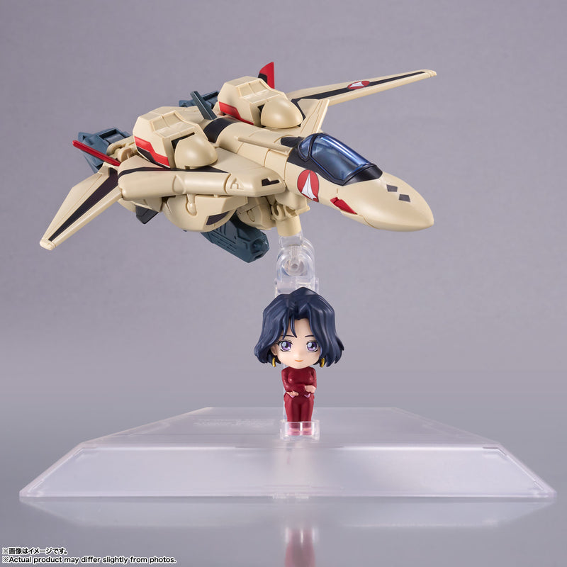 MACROSS Plus Bandai TINY SESSION YF-19 (Isamu Alva Dyson Use) with Myung Fang Lone (JP)