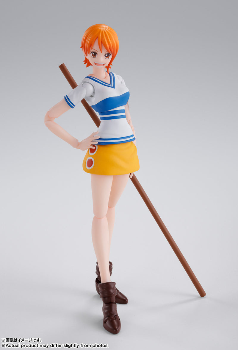 One Piece BANDAI S.H.Figuarts Nami -Dawn of Adventure- (JP)