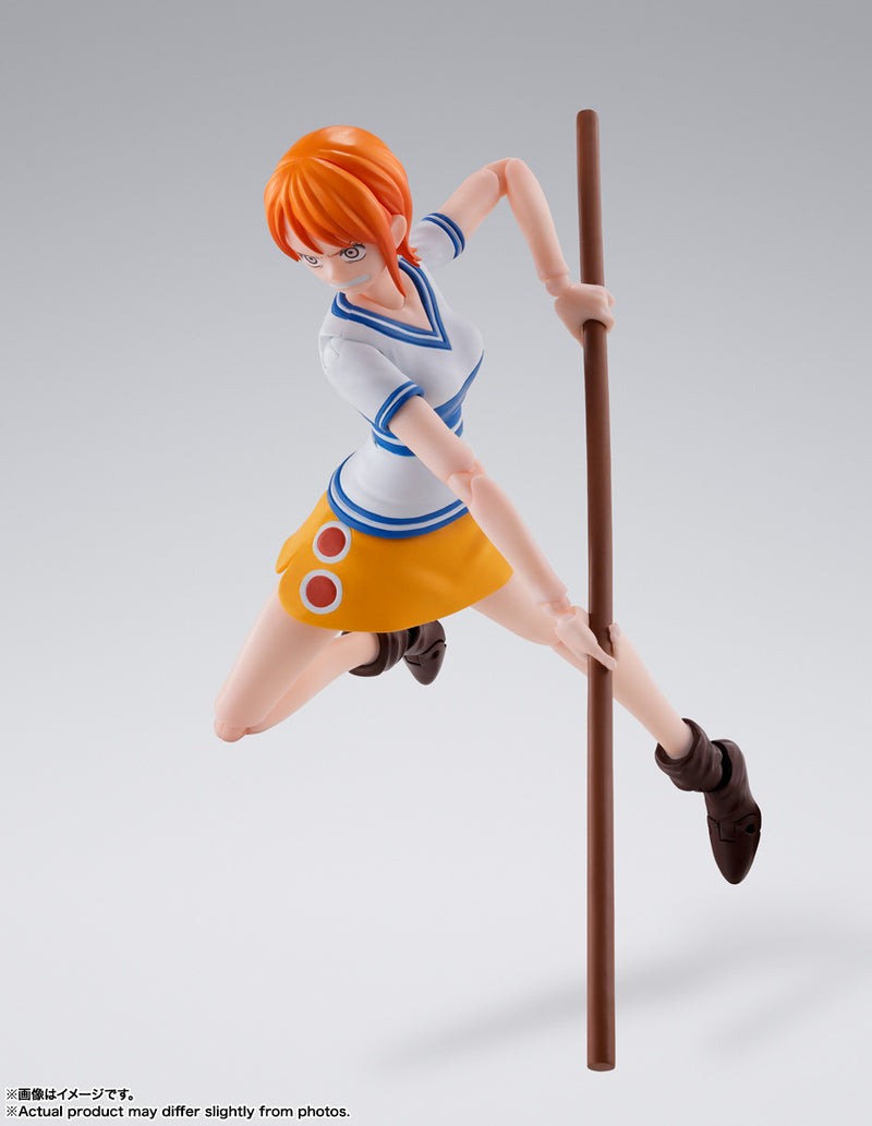 One Piece BANDAI S.H.Figuarts Nami -Dawn of Adventure- (JP)