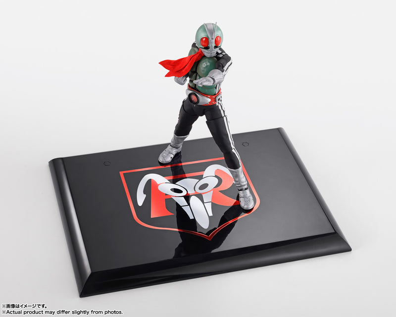 Kamen Rider Bandai S.H.Figuarts (Shinkocchou Seihou) Kamen Rider New No. 1 Glorious Showa Rider Edition (First Limited Edition with Base)