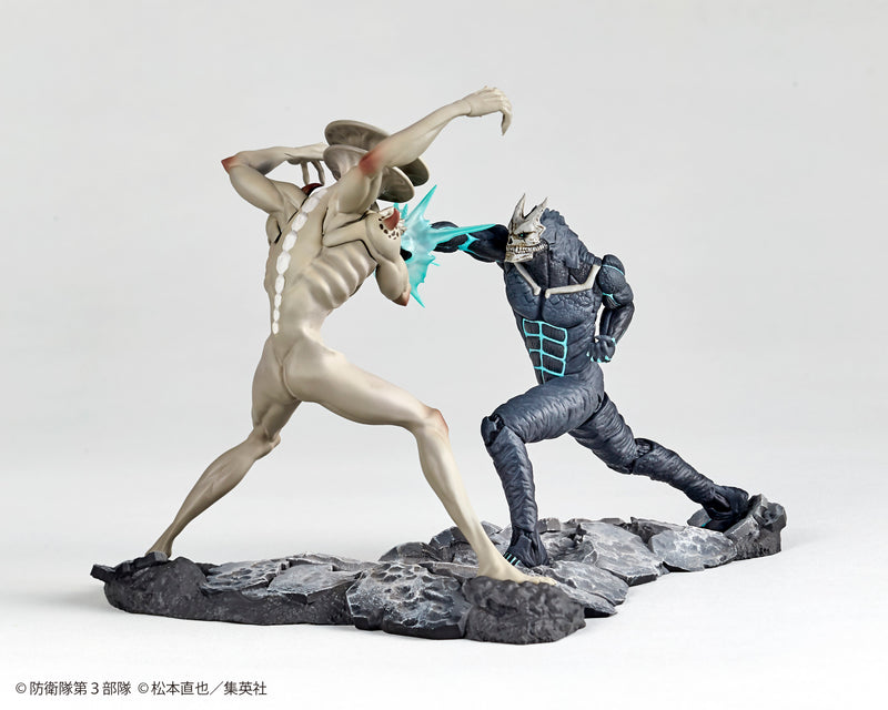 KAIJU No.8 Kaiyodo Kaiju No. 8 vs Kaiju No. 9