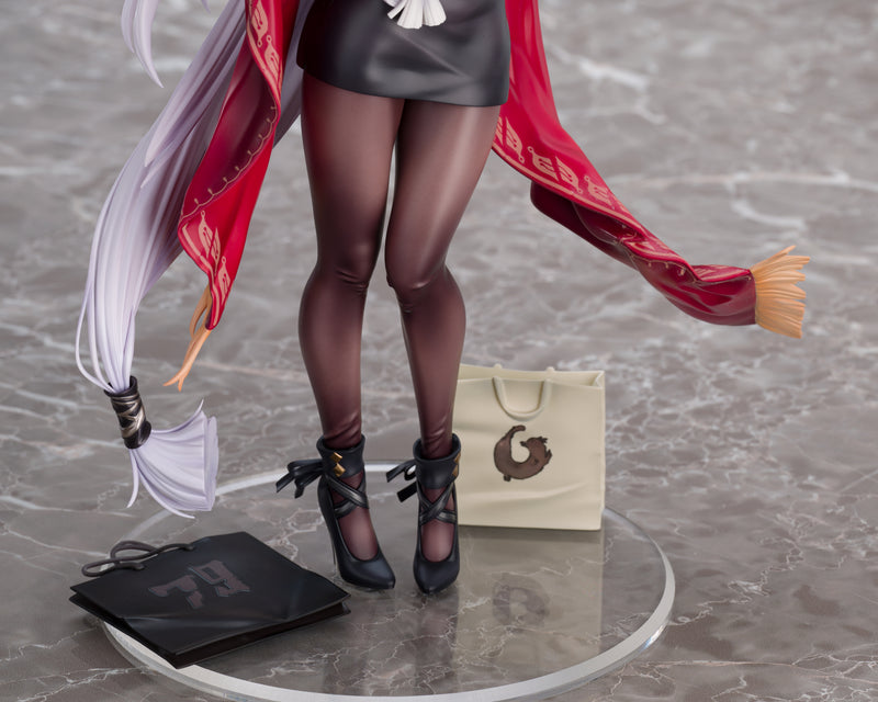 Azur Lane Questioners Belfast Shopping with The Head Maid Ver.