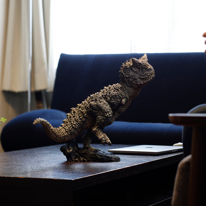 grüezi lab Carnotaurus Schwarte Pre-painted Complete Sofvi Figure