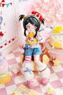 DREAM CRADLE LUCKY DOLL TRADING DOLL