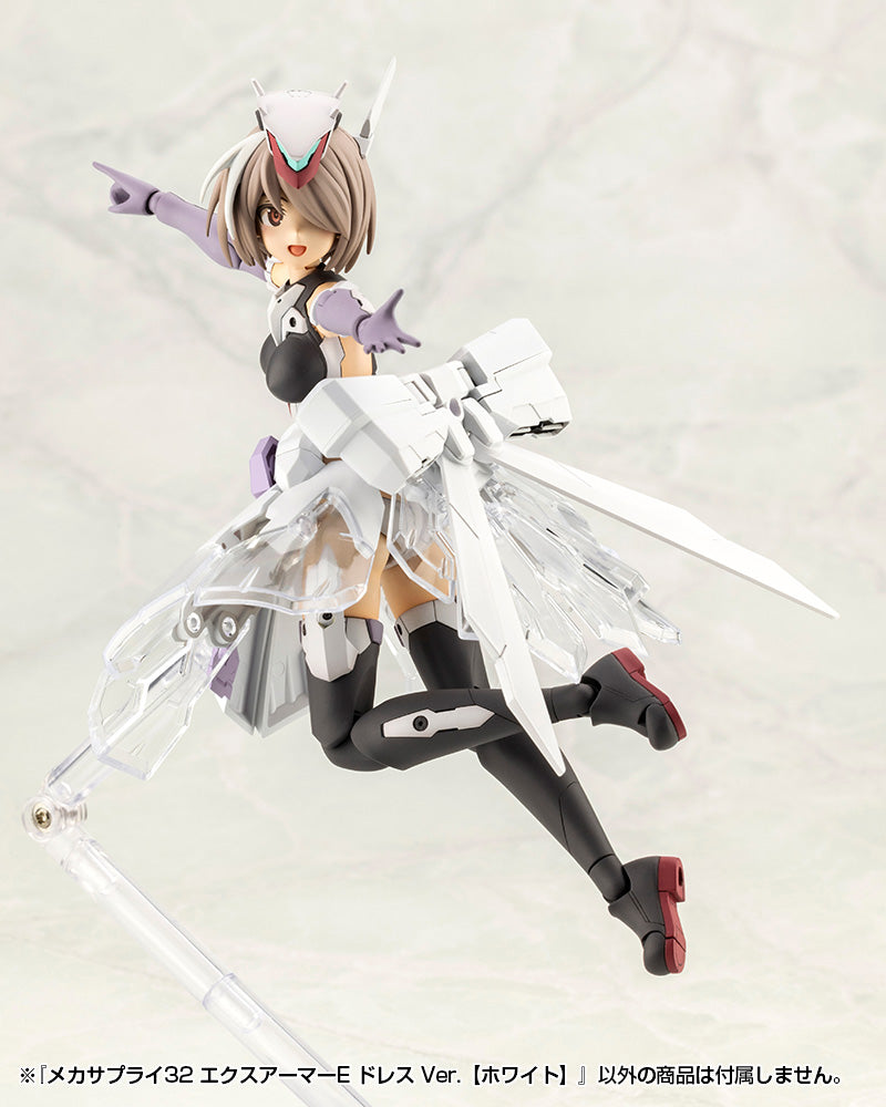 M.S.G Modeling Support Goods KOTOBUKIYA Mecha Supply 32 Expansion Armor Type E Dress Ver. White