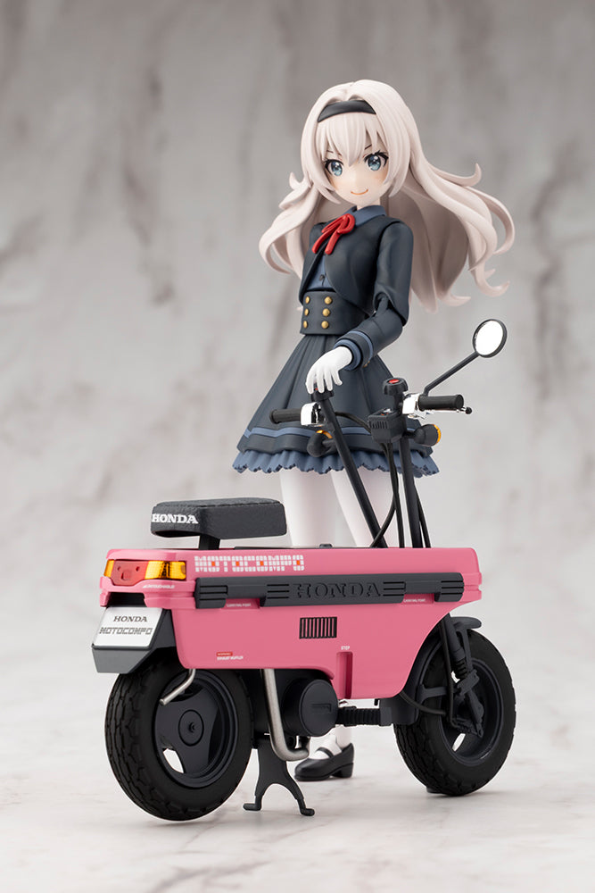 Sousai Shojo Teien Kotobukiya Koishikawa Emma Nocturne with Honda AB12 Motocompo