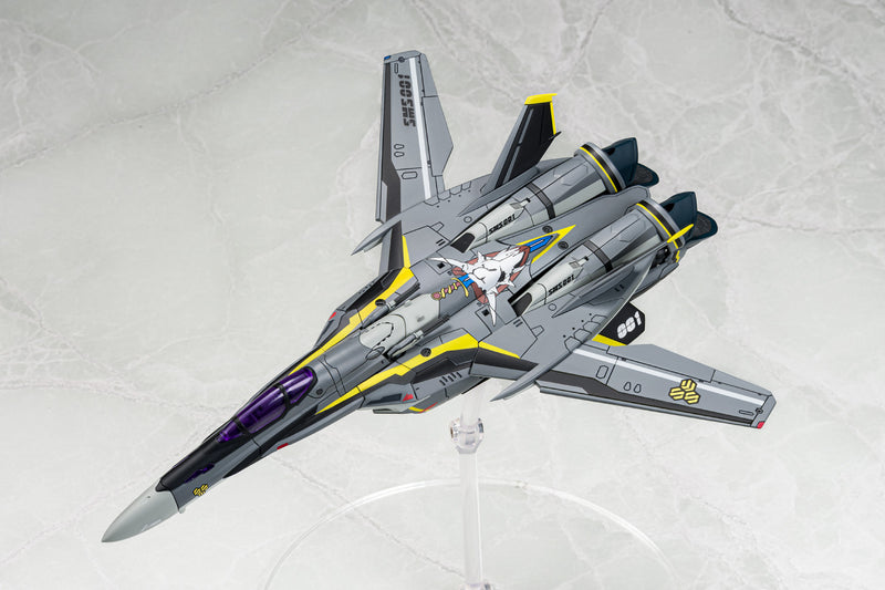 Macross Frontier Aoshima V.F.G. VF-25S Super Messiah