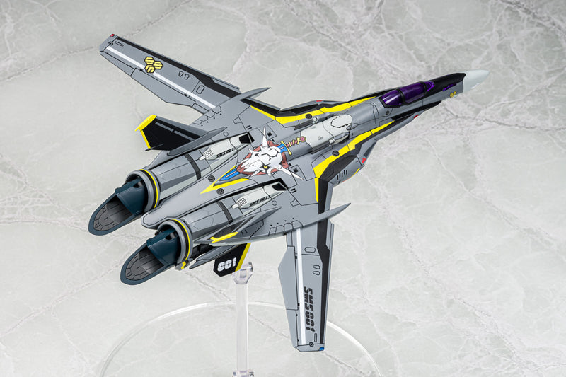 Macross Frontier Aoshima V.F.G. VF-25S Super Messiah