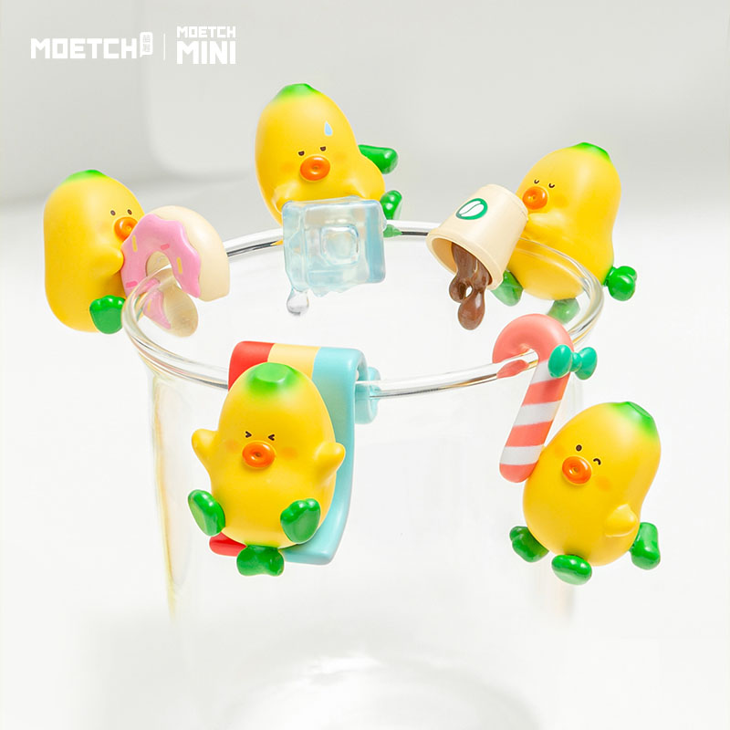 MOETCH BANA x BANA LEISURELY AFTERNOON SERIES TRADING FIGURE(1 Random)