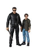 T2 MEDICOM TOYS MAFEX T-800 (T2 Ver.) & John Connor