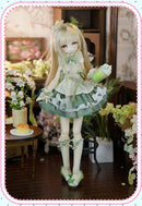 COFFEEHOUSE STORIES OF THE FOUR SEASONS MOMOTALE TRADING DOLL