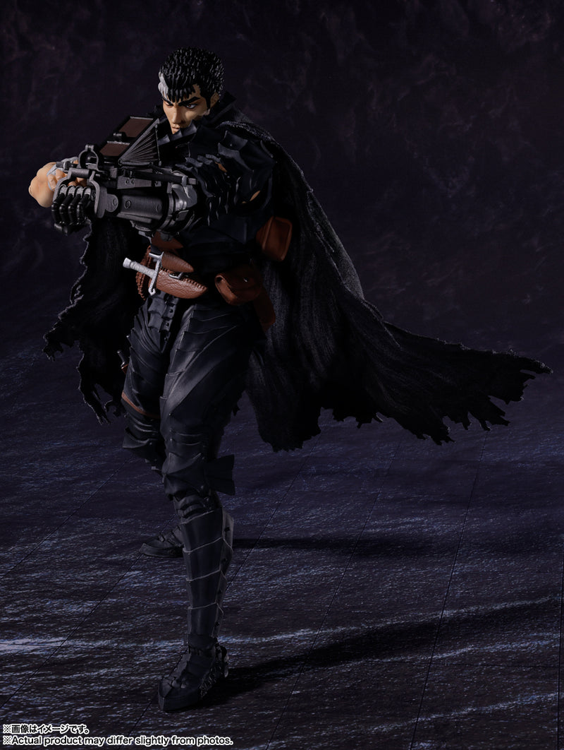 Berserk Bandai S.H.Figuarts Guts (Berserker Armor) (re-run)
