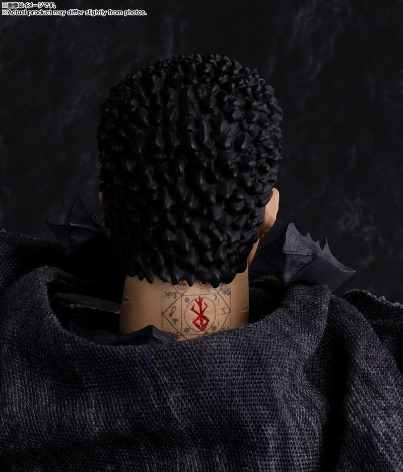Berserk Bandai S.H.Figuarts Guts (Berserker Armor) (re-run)