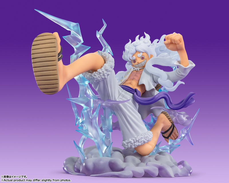 One Piece Bandai Figuarts Zero (Extra Battle) Monkey D. Luffy -Gear 5 Titan-(Resale)