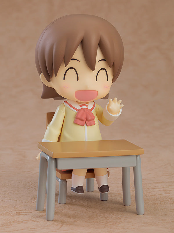 2291 Nichijou Nendoroid Yuuko Aioi: Keiichi Arawi Ver.