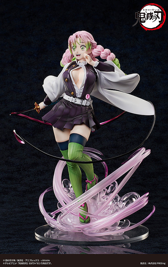 Demon Slayer: Kimetsu no Yaiba FREEing Mitsuri Kanroji: Deluxe Edition