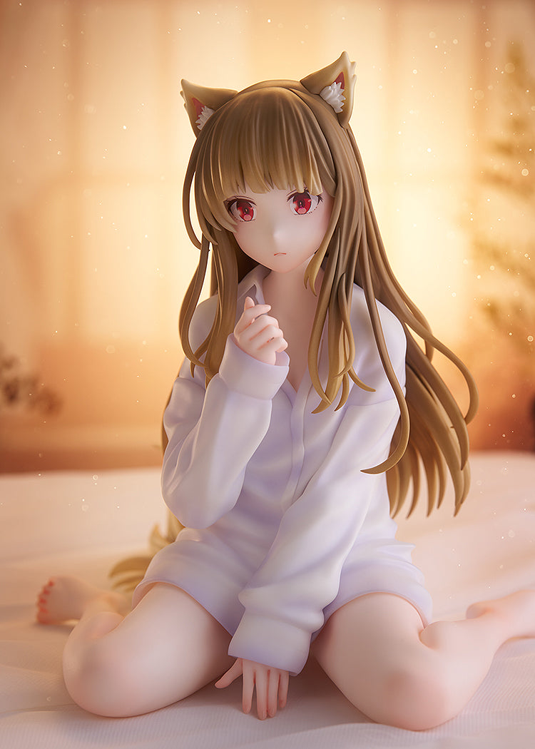 Spice and Wolf: merchant meets the wise wolf DMM Factory Holo: Dress Shirt Ver.