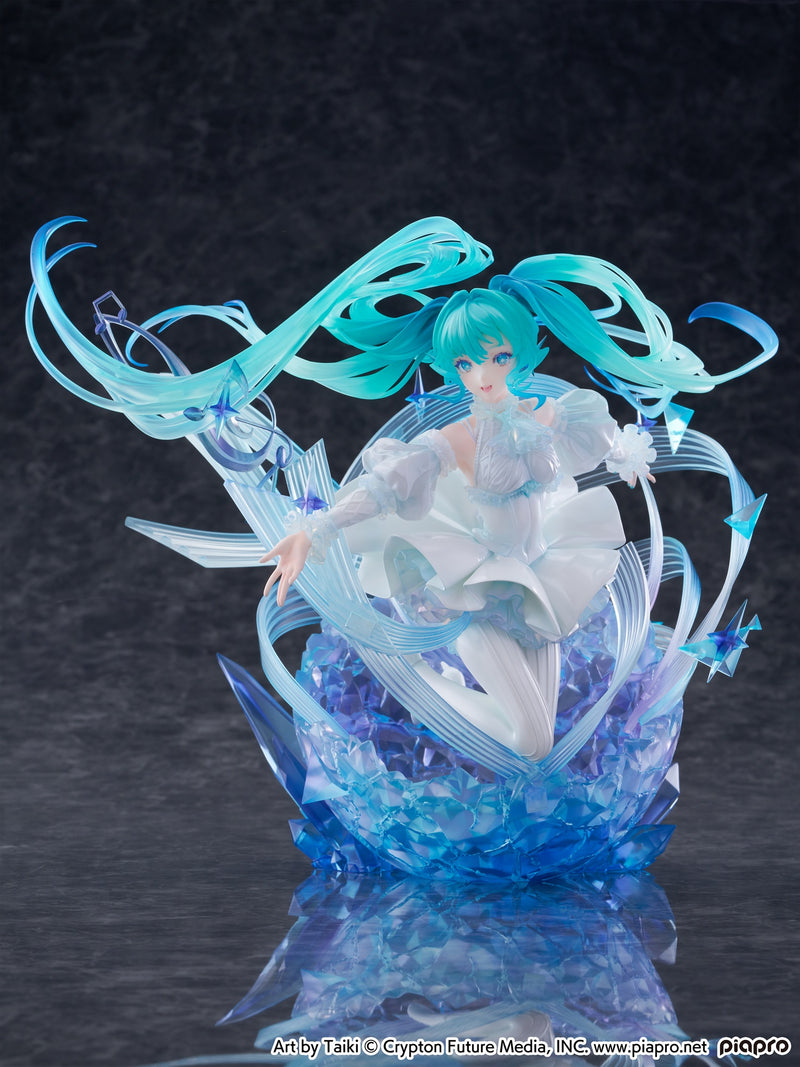 Hatsune Miku CyberZ Hatsune Miku -Crystal Dress Ver.-