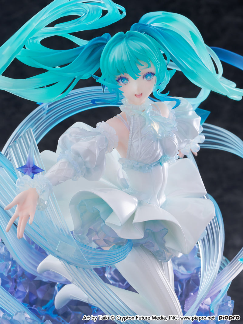 Hatsune Miku CyberZ Hatsune Miku -Crystal Dress Ver.-