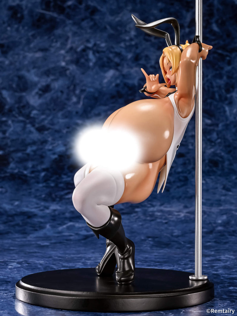 KARRYN'S PRISON Mouse Unit Tanned Gal KARRYN Pole Dance Style.