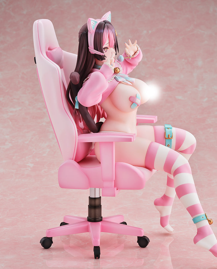 COMIC UNREAL Nocturne The Bewitching Landmine-Type Catgirl Streamer, Kuro Illustrated by Danimaru