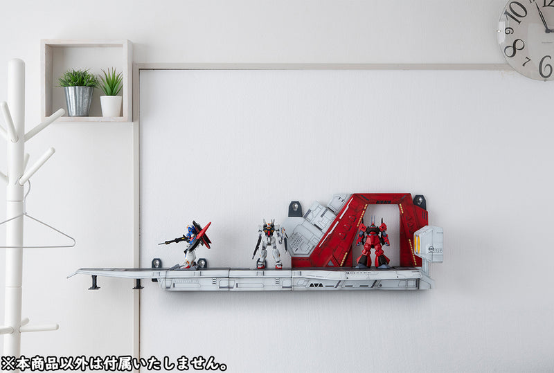 MOBILE SUIT Z GUNDAM MEGAHOUSE Realistic Model Series:  MOBILE SUIT Z GUNDAM  (1／144 HG series) Nahel Argama catapult deck  40th Anniversary Edition
