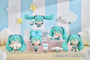 Hatsune Miku x Cinnamoroll Good Smile Company Collectible Figure Hatsune Miku x Cinnamoroll