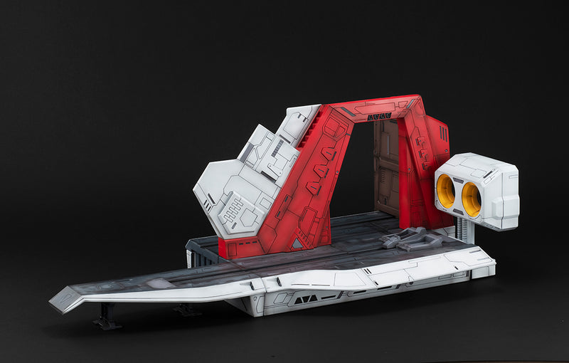 MOBILE SUIT Z GUNDAM MEGAHOUSE Realistic Model Series:  MOBILE SUIT Z GUNDAM  (1／144 HG series) Nahel Argama catapult deck  40th Anniversary Edition