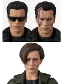 T2 MEDICOM TOYS MAFEX T-800 (T2 Ver.) & John Connor