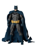 BATMAN: HUSH MEDICOM TOYS MAFEX BATMAN DAMAGE Ver.