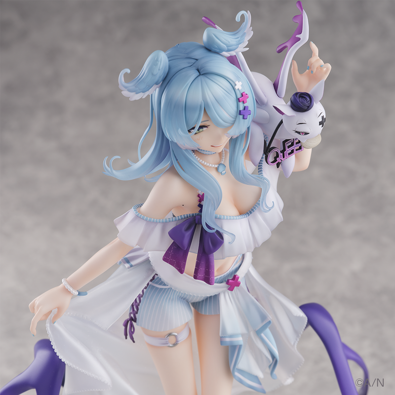 Nijisanji ANYCOLOR Inc. Elira Pendora with PIKL Summer ver.
