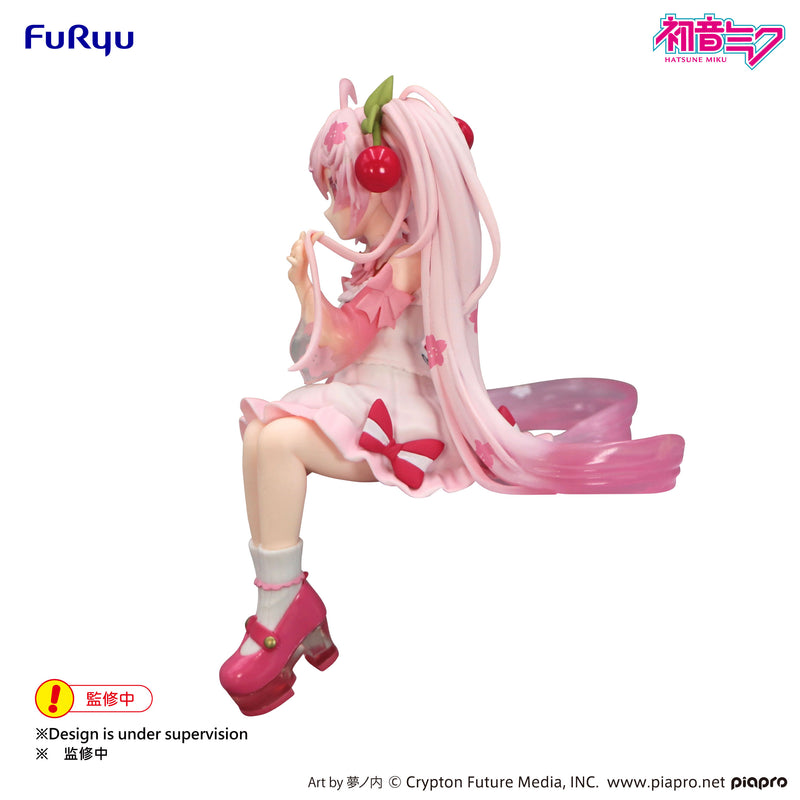 Hatsune Miku FuRyu Noodle Stopper Figure Sakura Miku 2025 Wink ver.