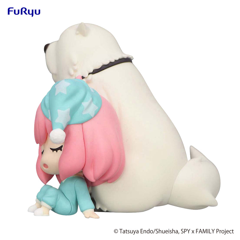 SPY × FAMILY FuRyu Hold Figure Anya & Bond
