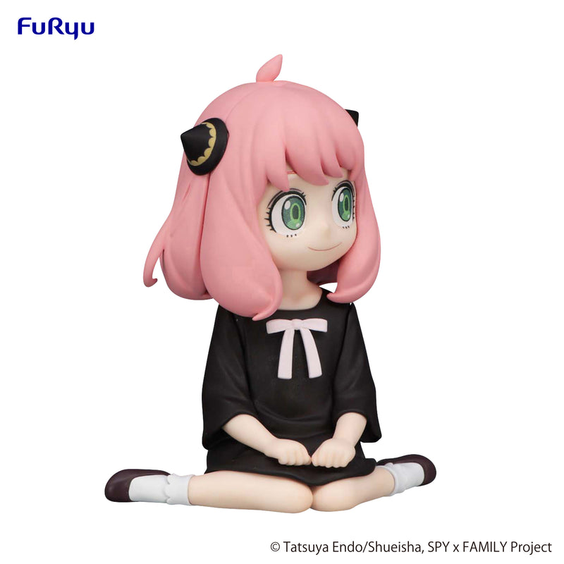 SPY × FAMILY FuRyu Noodle Stopper Figure Anya Forger Sitting on the Floor Smile ver.