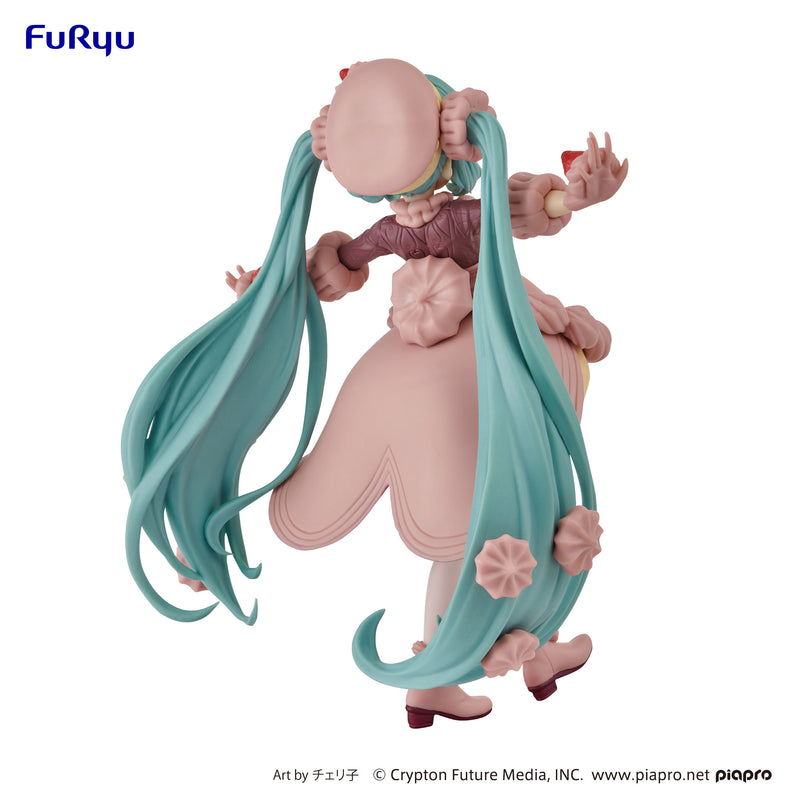 Hatsune Miku FURYU SweetSweets Series Figure -Strawberry Chocolate Short-