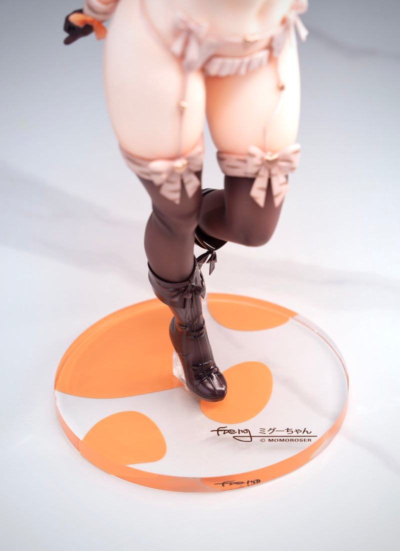 illustration by freng Gal.V X MOMOROSER Migu-chan DELUXE EDITION