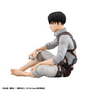 Attack on Titan MEGAHOUSE G.E.M. Series Palm size Eren／ Squad Captain Levi set