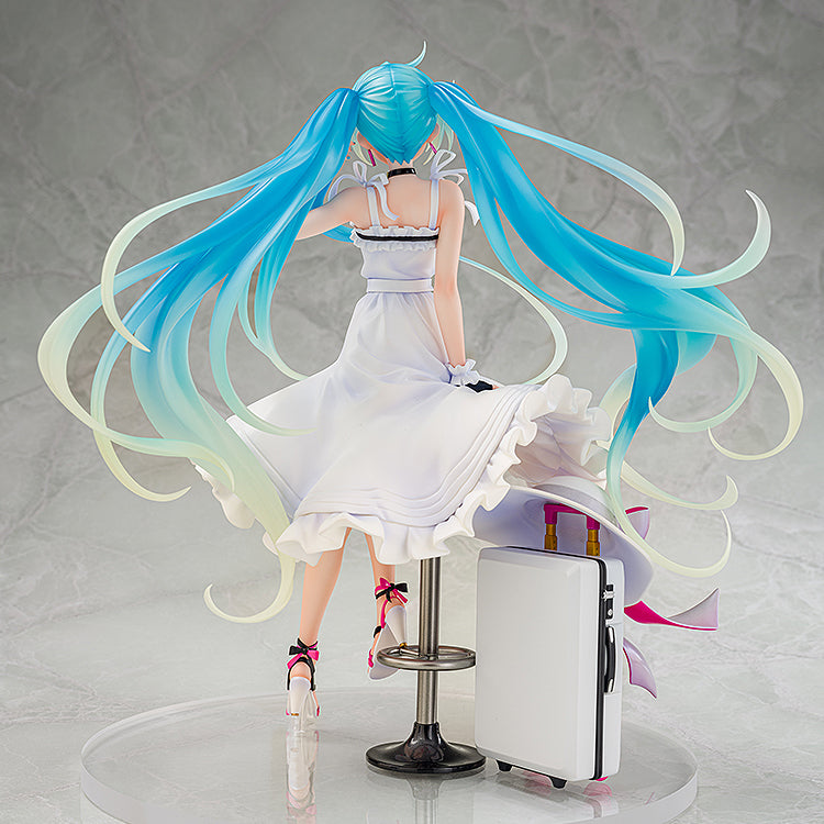 Hatsune Miku GT Project Wonderful Works Racing Miku 2021: Vacation Style Ver.