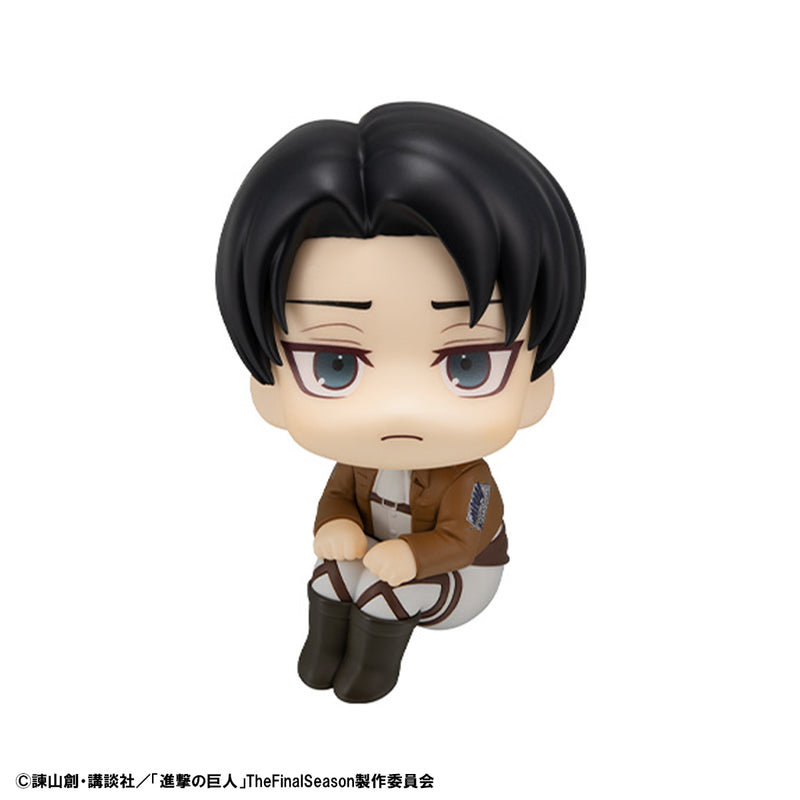 Attack on Titan MEGAHOUSE Lookup Ellen Jaeger & Levi set【with gift】