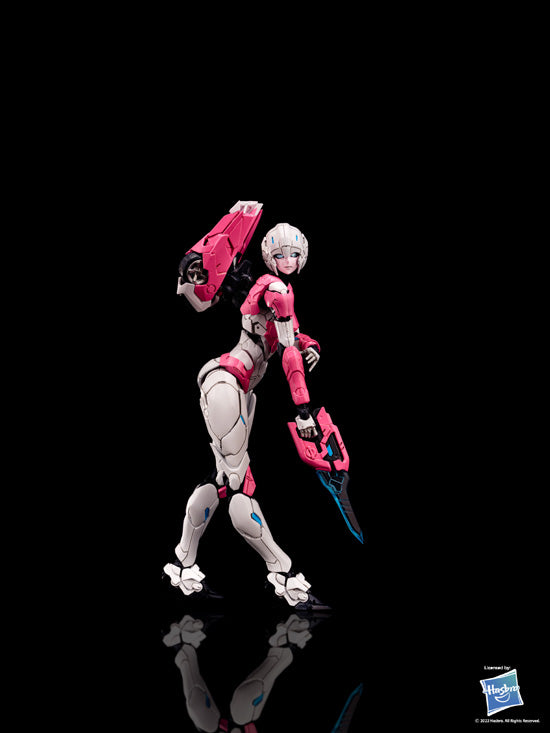 TRANSFORMERS Flame Toys Furai Model Arcee