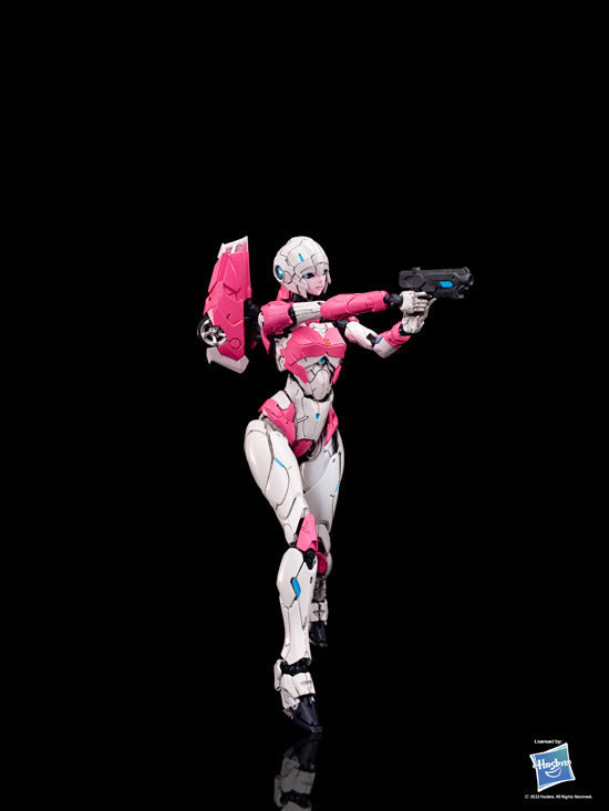 TRANSFORMERS Flame Toys Furai Model Arcee