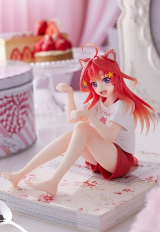 The Quintessential Quintuplets 2 Taito Desktop Cute Figure Itsuki Nakano (Newley Written Cat Roomwear Ver.)