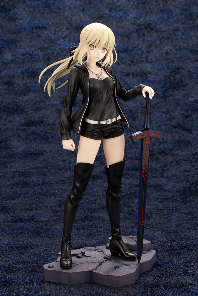FATE/GRAND ORDER KOTOBUKIYA SABER/ALTRIA PENDRAGON 〔 ALTER 〕 CASUAL VER.