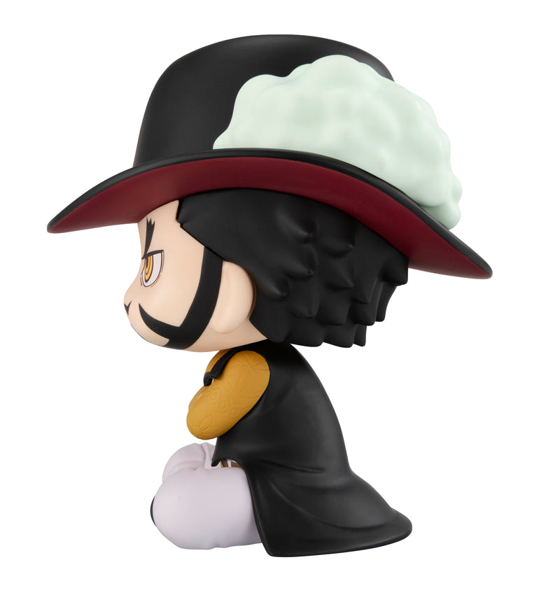 ONE PIECE　MEGAHOUSE Lookup Dracule Mihawk＆Crocodile set【with gift】