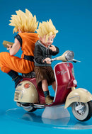 Dragon Ball Z MEGAHOUSE DESKTOP REAL McCOY EX Super Saiyan Son Goku &  Super Saiyan Son Gohan＆Mortorbike