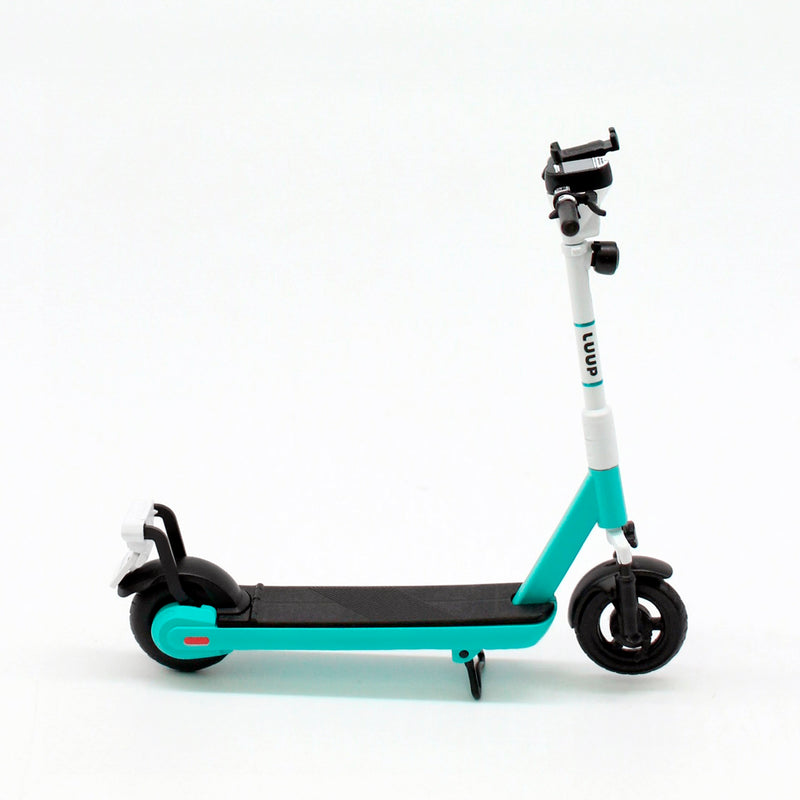 LUUP Union Creative 1/12 Scale Electric Kickboard (Partially Painted & Pre-Assembled Figure)