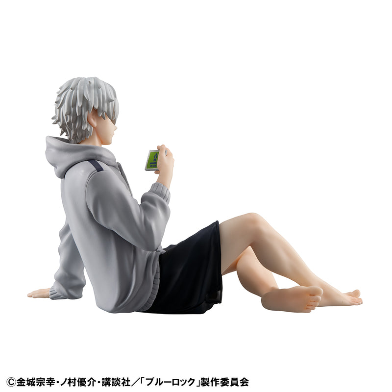 BLUE LOCK MEGAHOUSE G.E.M. series Palm size  Seishiro Nagi Repaint Ver.