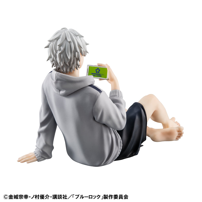 BLUE LOCK MEGAHOUSE G.E.M. series Palm size  Seishiro Nagi Repaint Ver.
