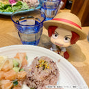 ONE PIECE MEGAHOUSE Lookup Shanks Childhood Ver.